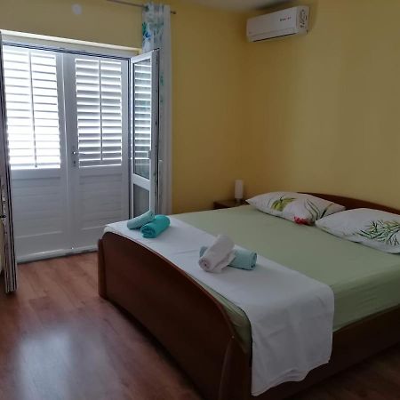 Guest House Lucija 马卡尔斯卡 外观 照片