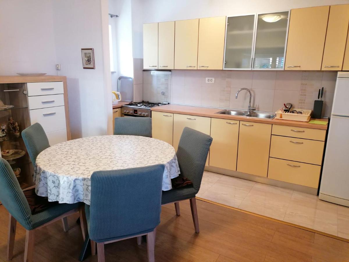 Guest House Lucija 马卡尔斯卡 外观 照片